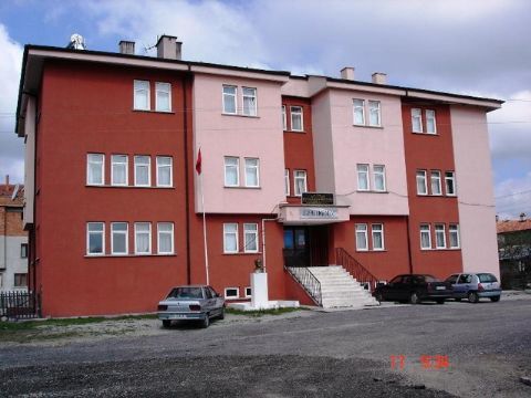 Öğretmen Evi Ve Akşam Sanat Okulu 
