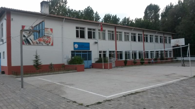 Ali Ericek İlkokulu 