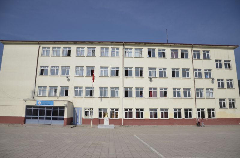 Mengen Ortaokulu 
