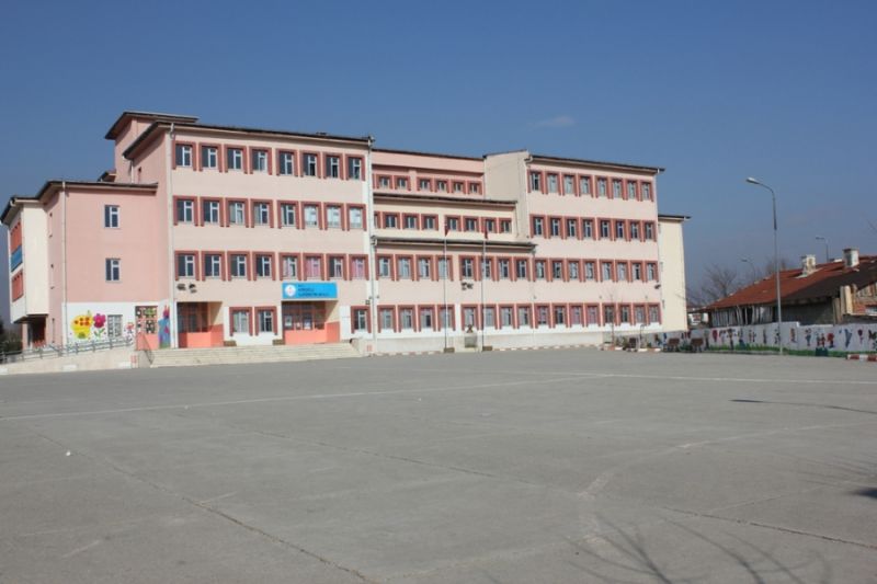 Köroğlu İlkokulu 