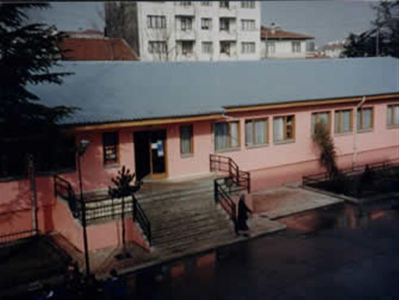 Cumhuriyet İlkokulu 