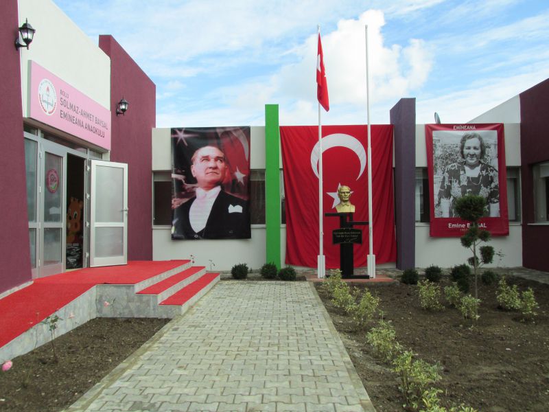 Solmaz Ve Ahmet Baysal Emineana Anaokulu 