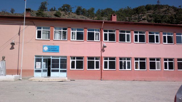 Hacımusalar Ortaokulu 