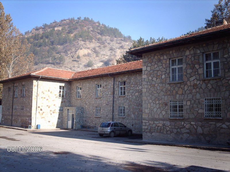 Dumlupınar İlkokulu 