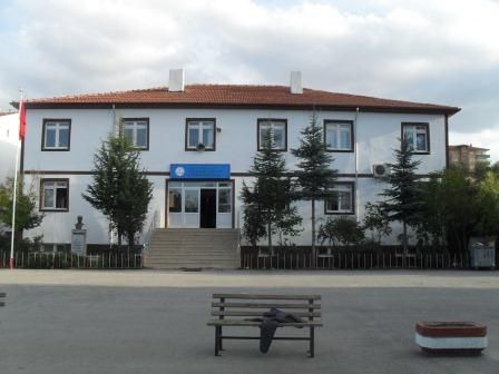 Yaşar Çelik Ortaokulu 