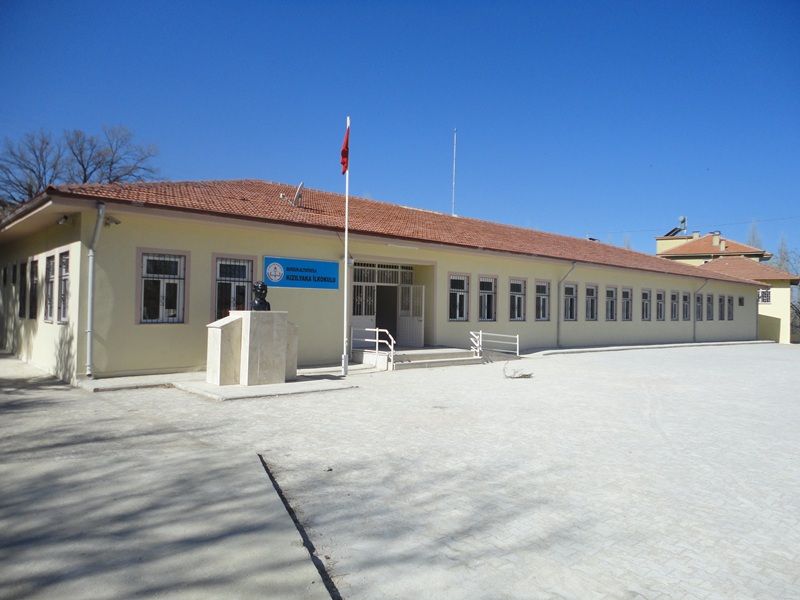 Kızılyaka İlkokulu 