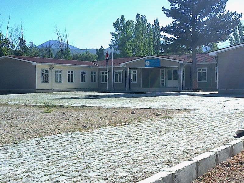Dirmil İmam Hatip Ortaokulu 
