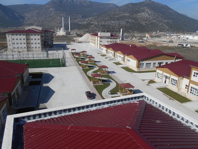 Bucak Mesleki Ve Teknik Anadolu Lisesi 