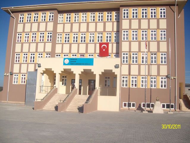 Çavdir Toki Ortaokulu 