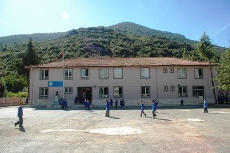 Kuzköy İlkokulu 