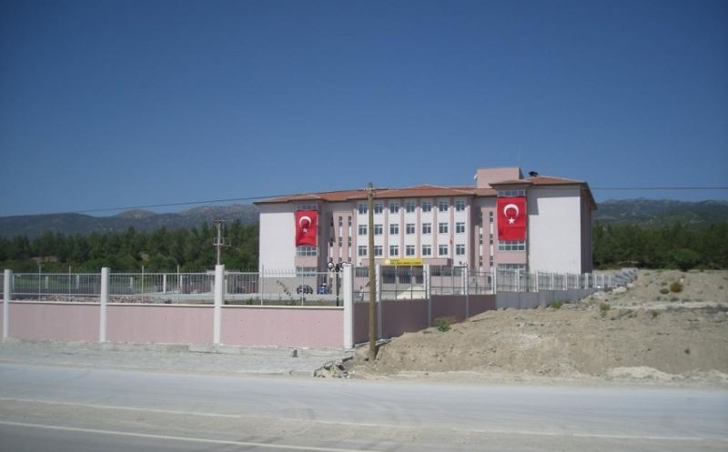 Gölhisar Anadolu Lisesi 