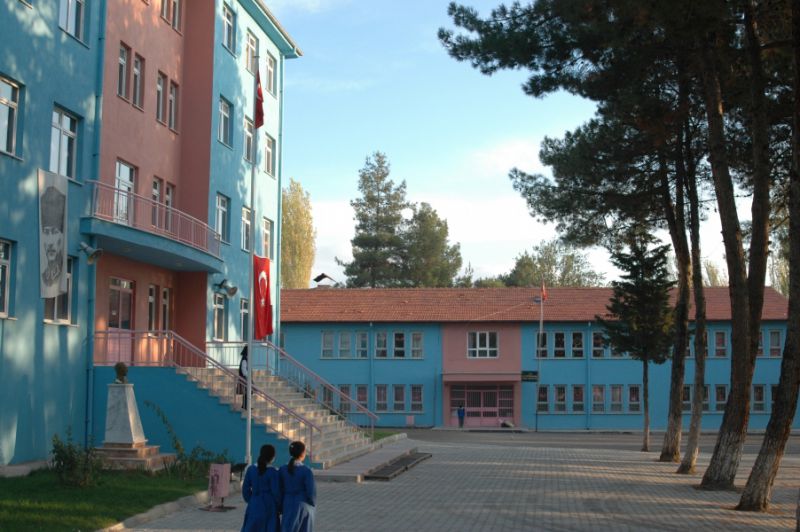 Atatürk Ortaokulu 