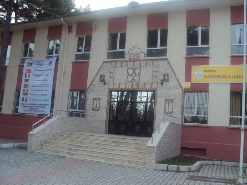 Karamanlı Anadolu Lisesi 