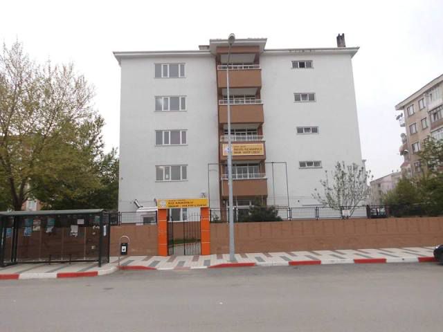 İnegöl Kız Anadolu İmam Hatip Lisesi 