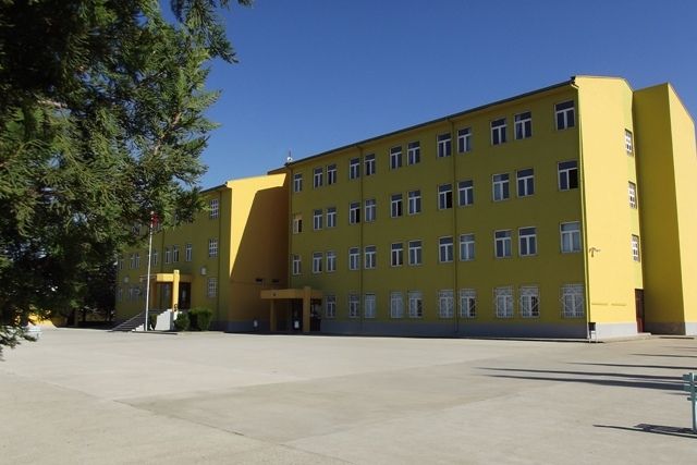 İznik Anadolu Lisesi 