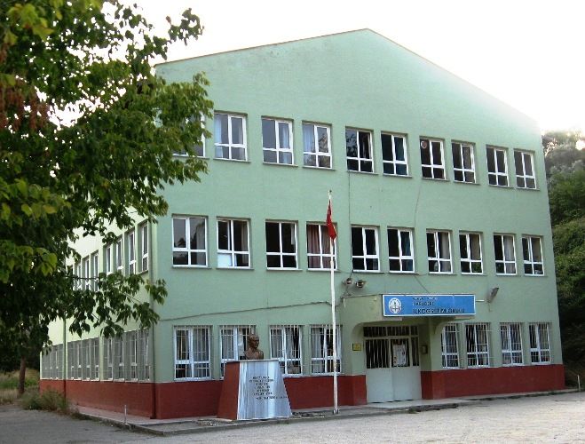 Narlıdere İlkokulu 