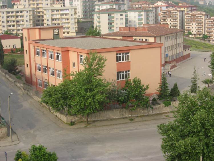 Toplu Konutlar Ortaokulu 