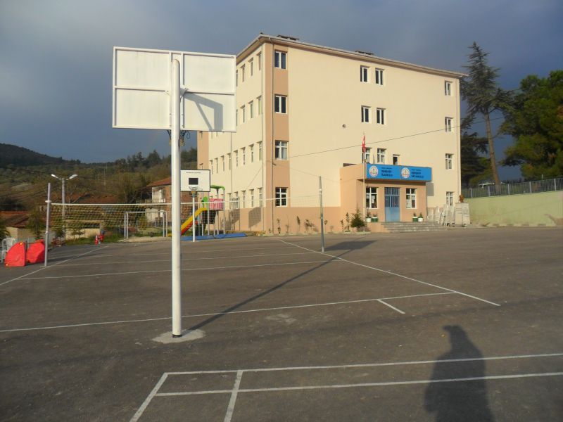 Dereköy İlkokulu 
