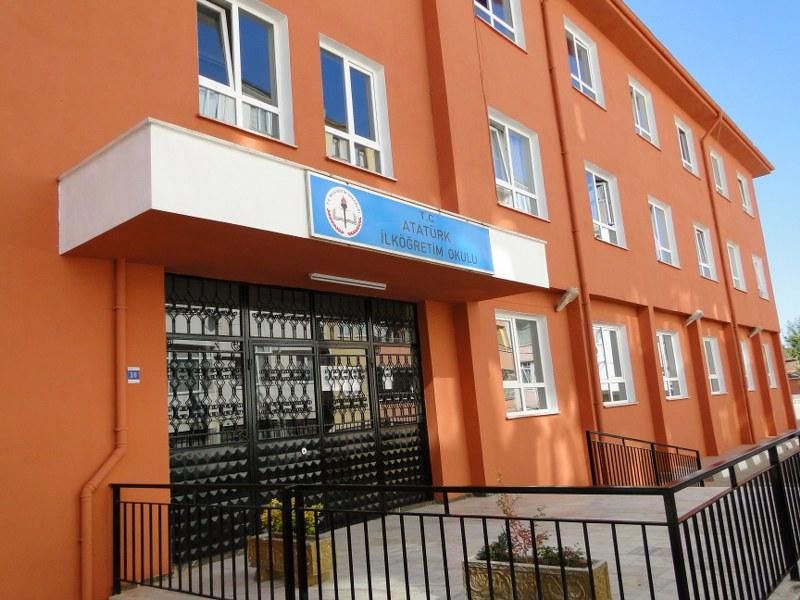 Atatürk Ortaokulu 