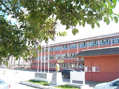 Mustafakemalpaşa Mesleki Ve Teknik Anadolu Lisesi 