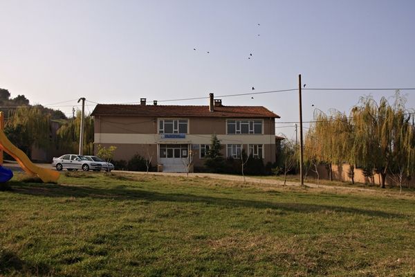 Karaoğlan Ortaokulu 