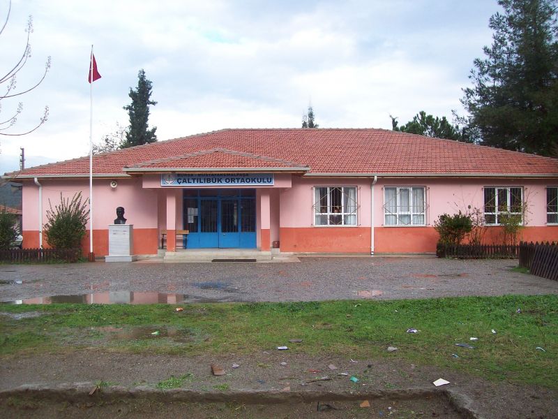 Çaltılıbük Ortaokulu 
