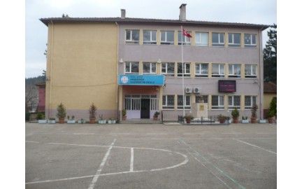 Hasanağa İlkokulu 