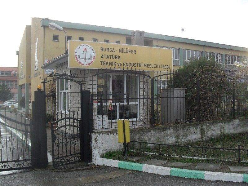 Atatürk Mesleki Ve Teknik Anadolu Lisesi 