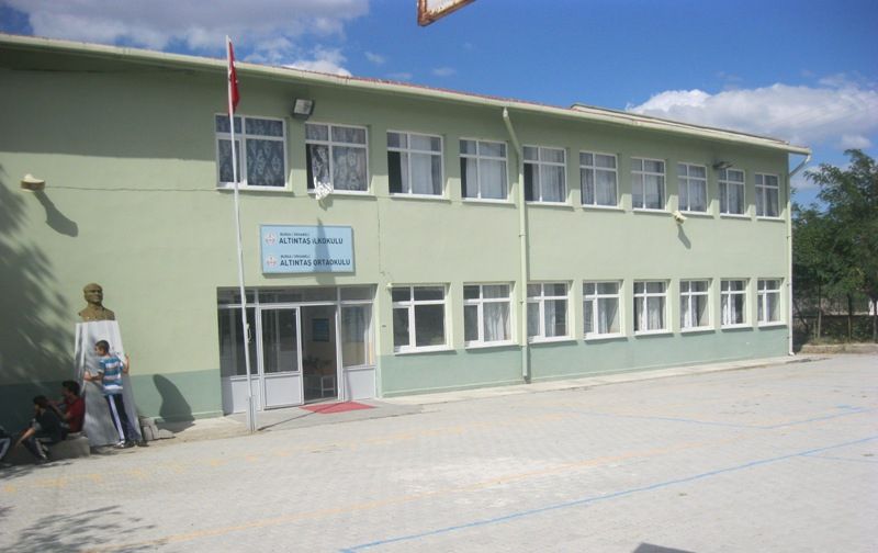 Altıntaş İlkokulu 