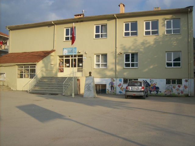 Goynuk Belen İlkokulu 