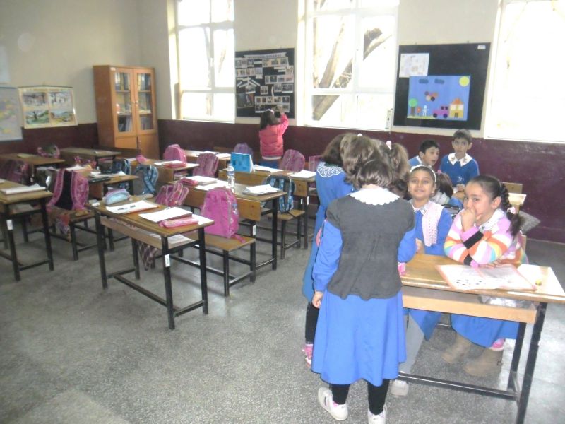 Yürücekler İlkokulu 