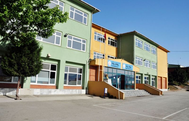 75.yıl İlkokulu 