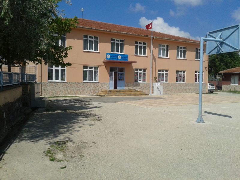 Ortaköy Orhan Öcalgiray İlkokulu 