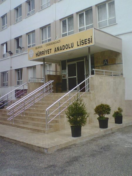 Bursa Hürriyet Anadolu Lisesi 