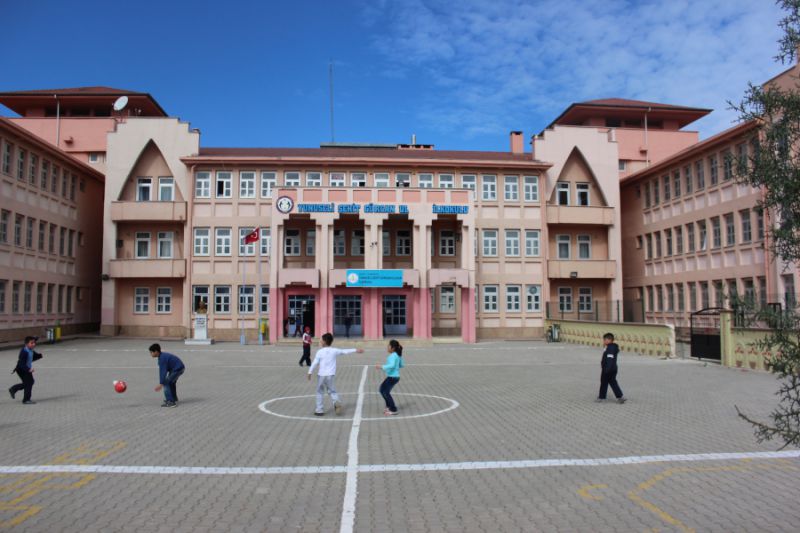 Yunuseli Şehit Gürcan Ulucan İlkokulu 
