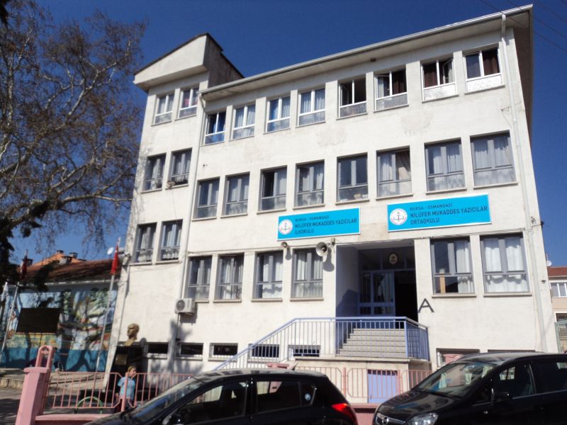 Nilüfer Mukaddes Yazıcılar İlkokulu 