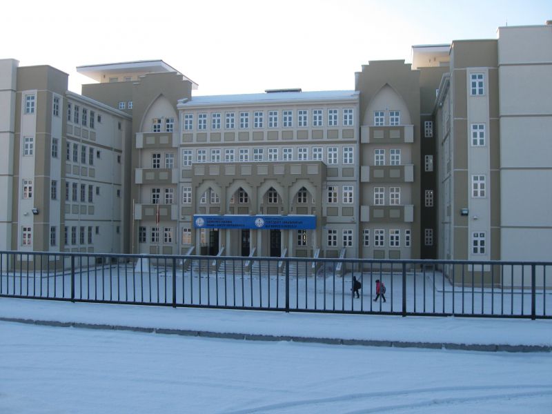 Somuncubaba İmam Hatip Ortaokulu 