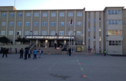 Sadi Etkeser İlkokulu 