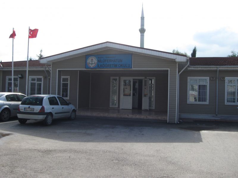 Nilüferhatun İlkokulu 