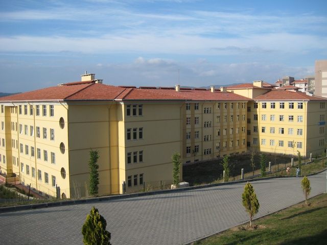 Şükrü Naili Paşa Ortaokulu 