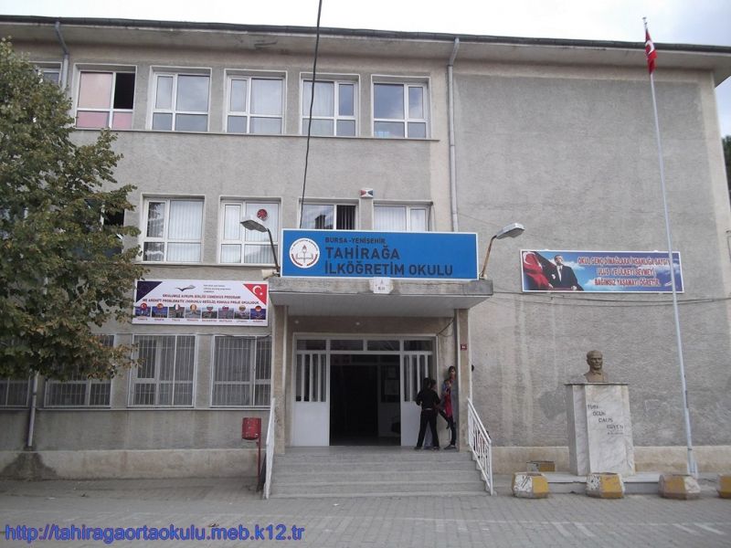 Tahirağa İlkokulu 