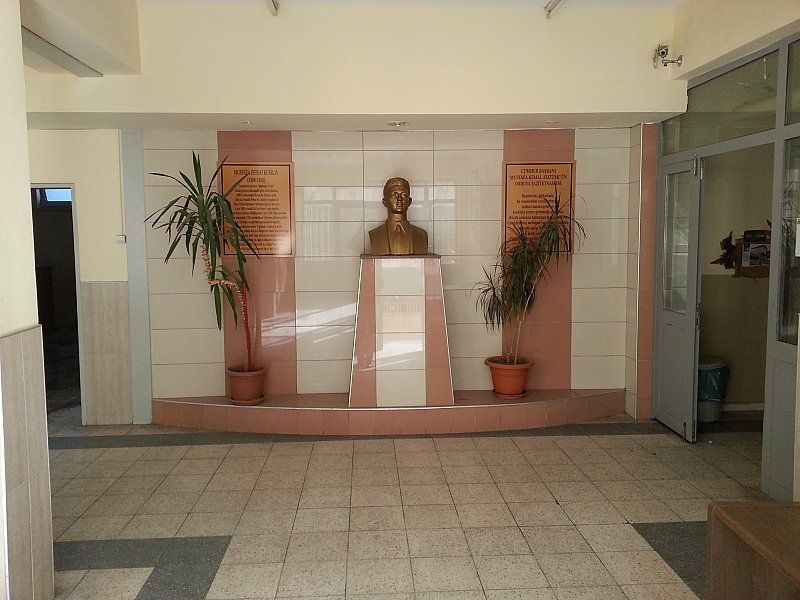 Şehit Öğretmen Kubilay Mesleki Ve Teknik Anadolu Lisesi 