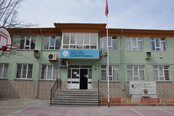 Şerif Artış İlkokulu 