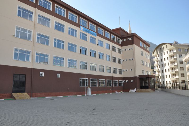 Kanuni İmam Hatip Ortaokulu 