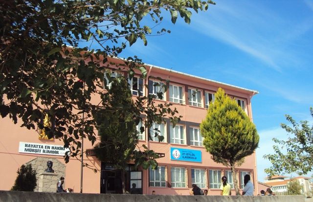 Ayvacık Anadolu Lisesi 
