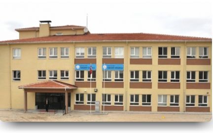 Yeniceköy Ortaokulu 