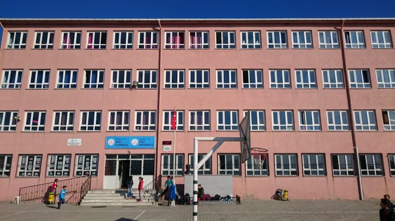 Etili İlkokulu 