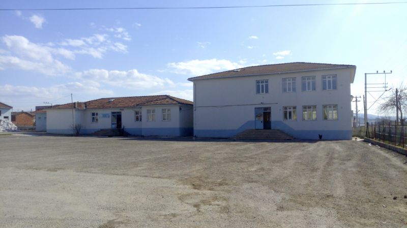 Adatepe İlkokulu 