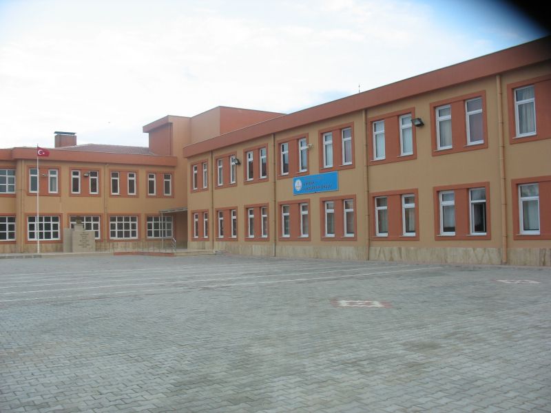 Çardak Ortaokulu 