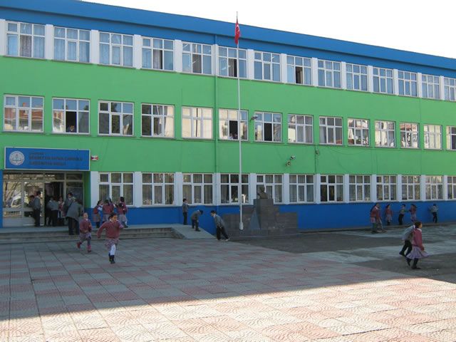 Şemsettin Fatma Çamoğlu Ortaokulu 